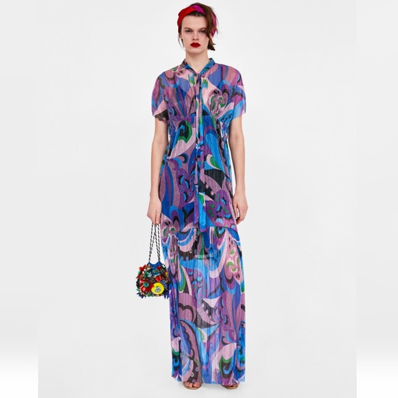 Zara - Picture 2 of 3